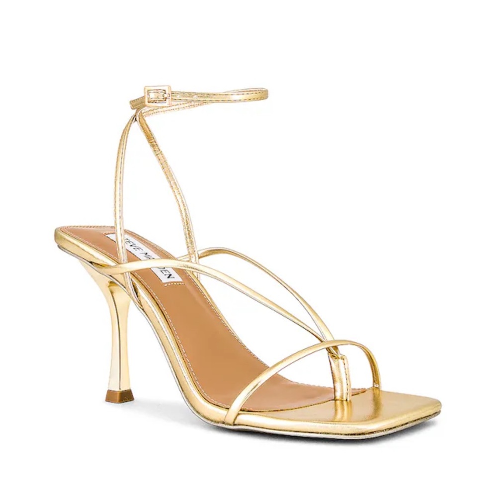 STEVE MADDEN Annie heel in champagne color